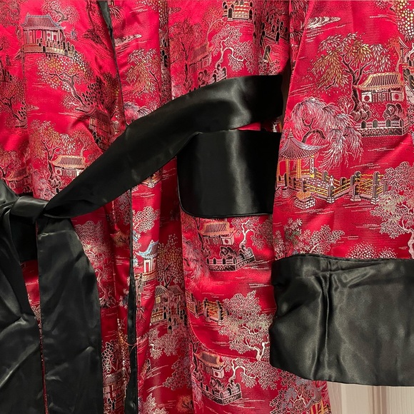 Vintage 1950s Silk Brocade Robe Smoking Jacket - Picture 5 of 6